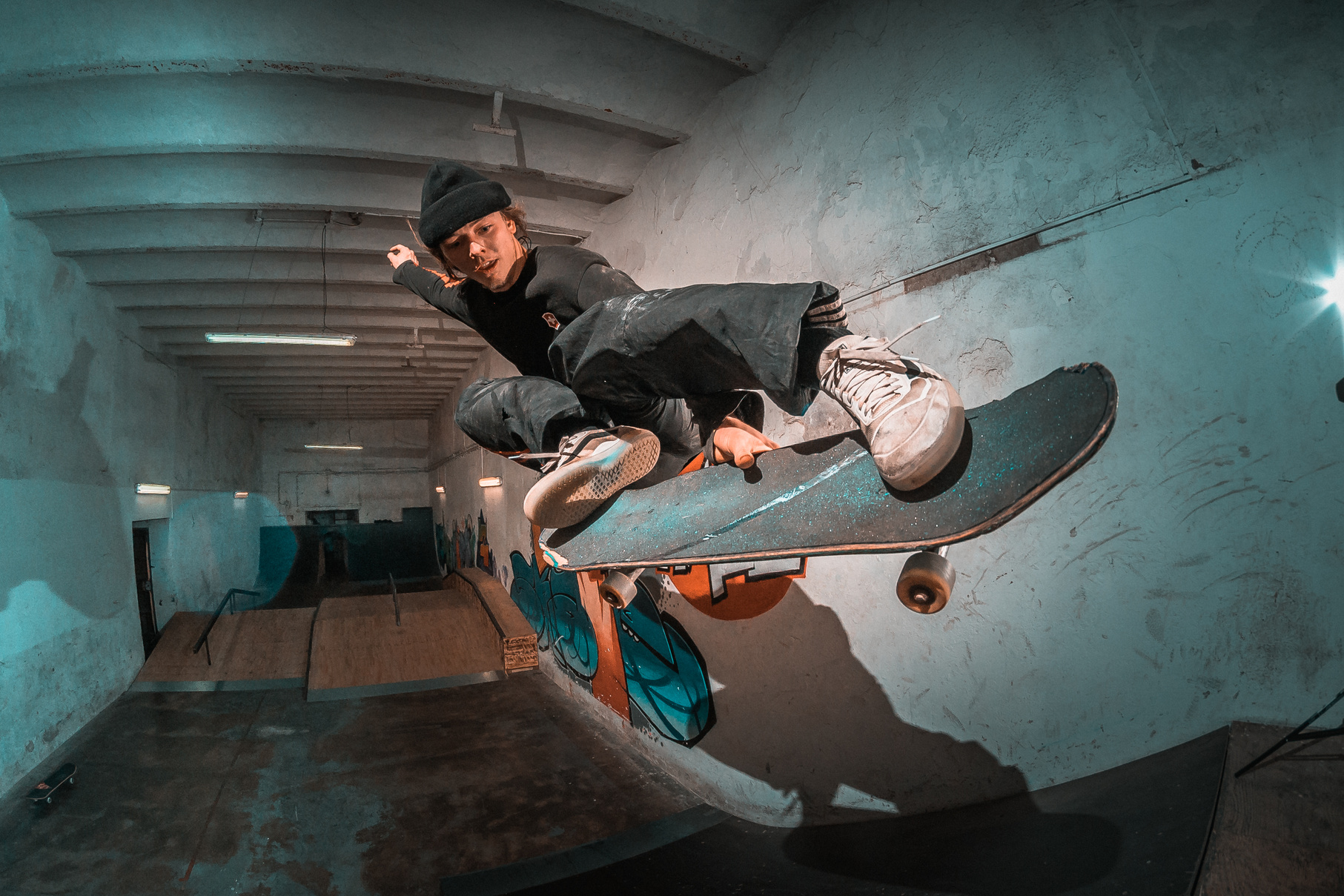 Photo of Man Skateboarding
